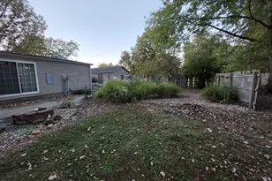 119 W Galaxy Dr, Chicago, IL 62898 - Photo 62