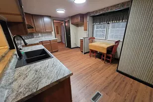119 W Galaxy Dr, Chicago, IL 62898 - Photo 36