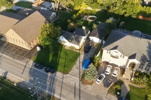 2329 Scott St, Melrose Park, IL 60164 - Photo 8