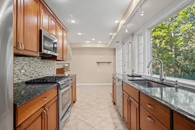 361 N Deere Park Drive E, Highland Park, IL 60035 - Photo 18