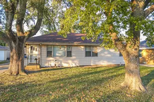 495 Cook Blvd, Bradley, IL 60915 - Photo 1