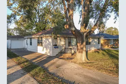 495 Cook Boulevard, Bradley, IL 60915 - Photo 2