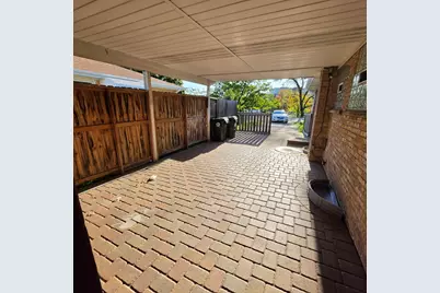 8512 Frontage Road, Morton Grove, IL 60053 - Photo 4