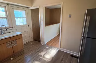 8512 Frontage Rd, Morton Grove, IL 60053 - Photo 10