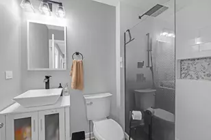 224 Redwood Ave, Elk Grove Village, IL 60007 - Photo 16