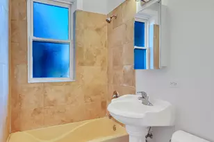 3404 N Bell Ave, Chicago, IL 60618 - Photo 12
