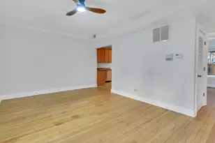 3404 N Bell Ave, Chicago, IL 60618 - Photo 4