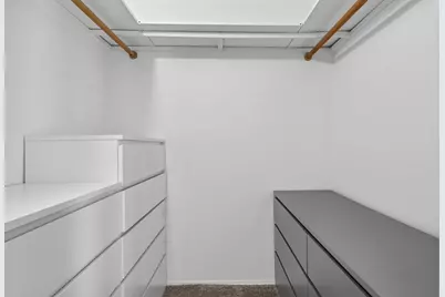 5500 W Lincoln Avenue #111E, Morton Grove, IL 60053 - Photo 8