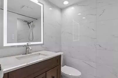 5500 W Lincoln Avenue #111E, Morton Grove, IL 60053 - Photo 10