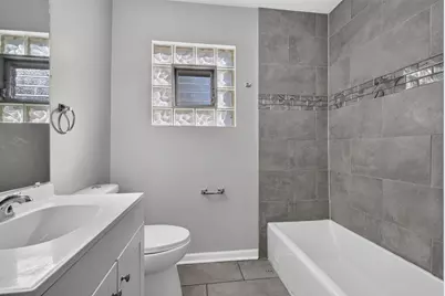 15711 Whipple Avenue, Markham, IL 60428 - Photo 14