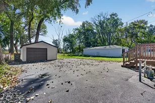 15711 Whipple Ave, Markham, IL 60428 - Photo 20