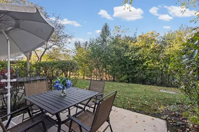 94 Golfview Drive, Glendale Heights, IL 60139 - Photo 24