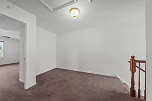 42 Marcel Ln, Schaumburg, IL 60194 - Photo 18