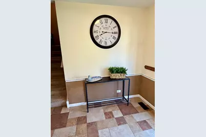 219 Lynbrook Drive, Bloomingdale, IL 60108 - Photo 2
