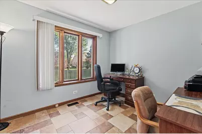 219 Lynbrook Drive, Bloomingdale, IL 60108 - Photo 28