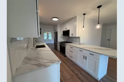 8832 Briarwood Lane, Orland Park, IL 60462 - Photo 6