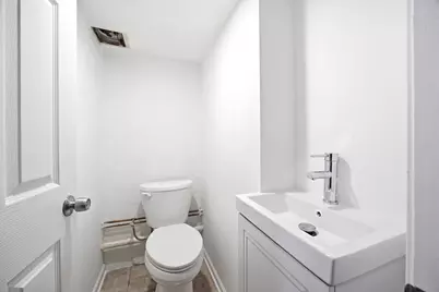 124 S Commonwealth Avenue, Elgin, IL 60123 - Photo 14