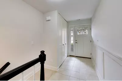 1712 Wildberry Drive #B, Glenview, IL 60025 - Photo 6