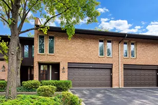 1712 Wildberry Dr, Glenview, IL 60025 - Photo 1