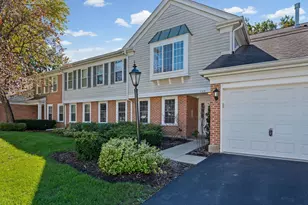 785 Margate Ln, Prospect Heights, IL 60070 - Photo 1