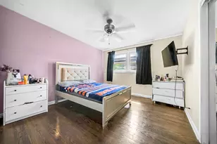 10536 S Kostner Ave, Oak Lawn, IL 60453 - Photo 12