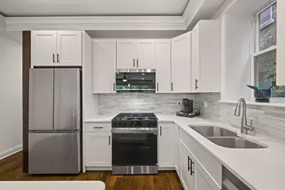 2828 N Dawson Avenue #1N, Chicago, IL 60618 - Photo 10