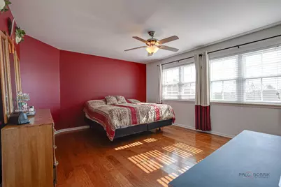 2515 N Stratford Lane, Round Lake Beach, IL 60073 - Photo 18