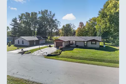 6235 Blackberry Drive, Morris, IL 60450 - Photo 2
