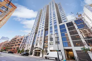 435 W Erie St, Chicago, IL 60654 - Photo 1