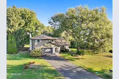 29W178 Spring Lake Drive, Naperville, IL 60564 - Photo 2