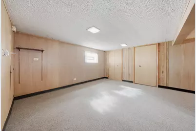 10937 S Tripp Avenue, Oak Lawn, IL 60453 - Photo 30