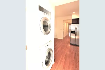 2715 W Thomas Avenue, Chicago, IL 60622 - Photo 14
