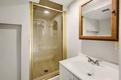 3904 Gladys Avenue, Bellwood, IL 60104 - Photo 18