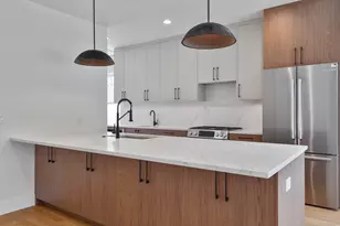 2716 N Hamlin Ave, Chicago, IL 60647 - Photo 6
