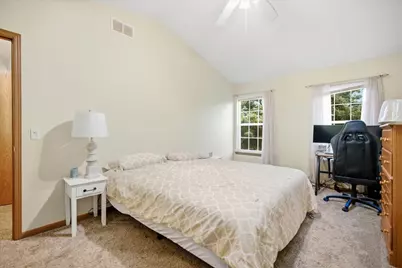 1419 Chestnut Court, Yorkville, IL 60560 - Photo 18