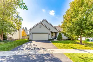 331 Woodhill Ln, Lake Villa, IL 60046 - Photo 1