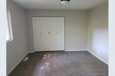 17297 George Brennan Highway, Tinley Park, IL 60477 - Photo 8