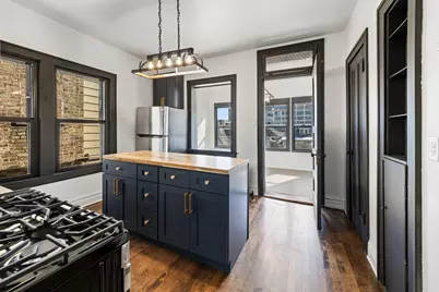4037 W Oakdale Avenue, Chicago, IL 60641 - Photo 12