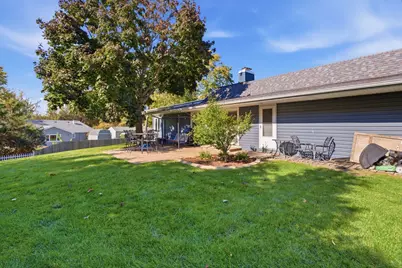 19 Cebold Drive, Montgomery, IL 60538 - Photo 6