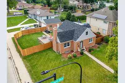 301 W Lonnquist Boulevard, Mount Prospect, IL 60056 - Photo 30