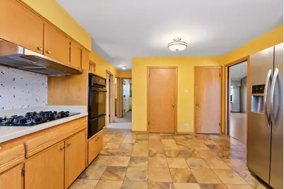10621 Laramie Avenue, Oak Lawn, IL 60453 - Photo 8