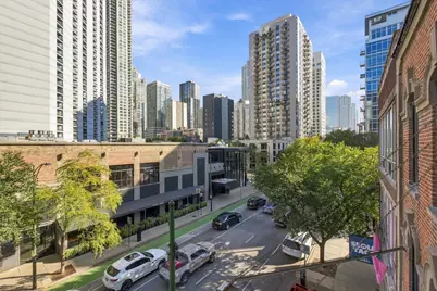 744 N Clark Street #301, Chicago, IL 60654 - Photo 28