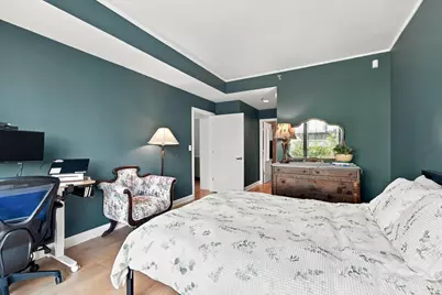744 N Clark Street #301, Chicago, IL 60654 - Photo 14