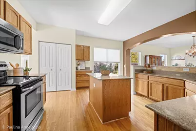 19 Rocking Horse Lane, Grayslake, IL 60030 - Photo 12