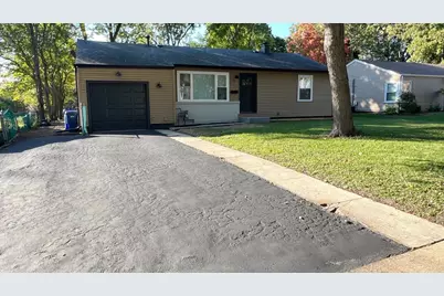 526 Crest Street, Wheaton, IL 60187 - Photo 2