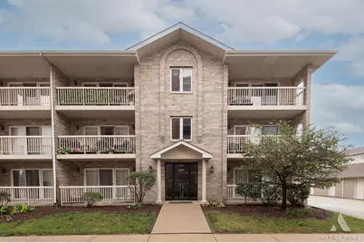 6644 W 65th Street #2N, Chicago, IL 60638 - Photo 1