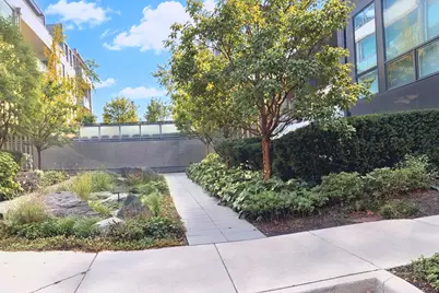 2643 N Hermitage Avenue #206, Chicago, IL 60614 - Photo 18