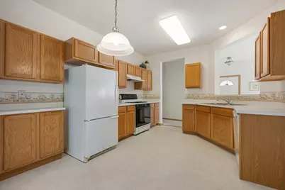 13054 Pennsylvania Avenue, Huntley, IL 60142 - Photo 10
