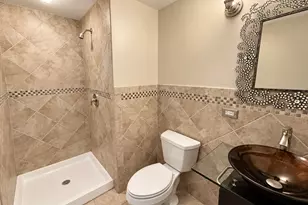7847 Maple St, Morton Grove, IL 60053 - Photo 12