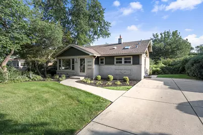 1505 W Euclid Avenue, Arlington Heights, IL 60005 - Photo 1